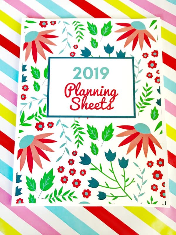 Cover for 2019 Planning Sheets Collection from Organizing Moms.