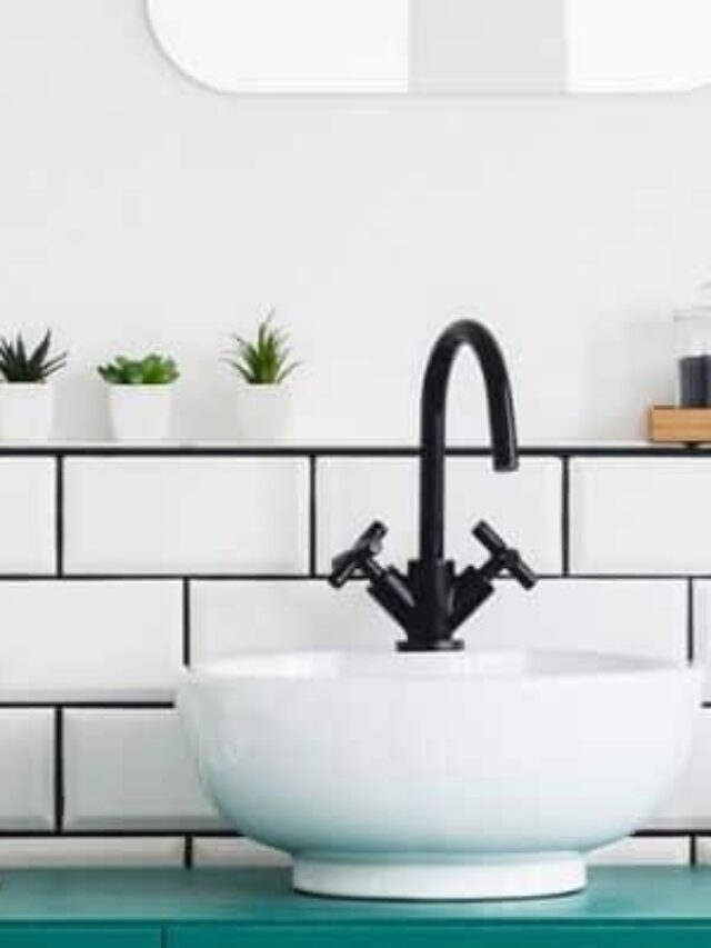 How to Seriously Organize Your Bathroom Story