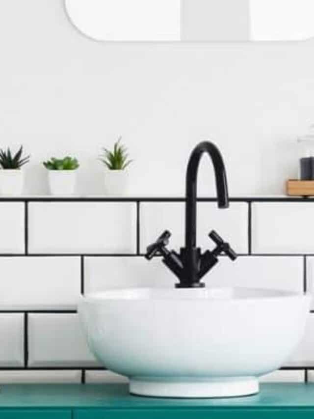 cropped-bathroom-sink.jpg