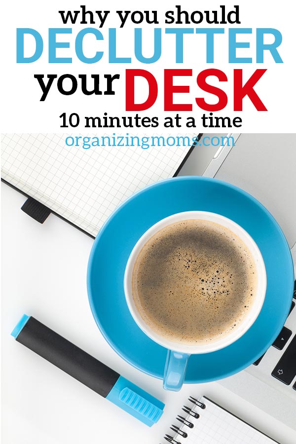 Make slow and steady progress by decluttering your desk 10 minutes at a time. See photos of decluttering progress in 10-minute increments.