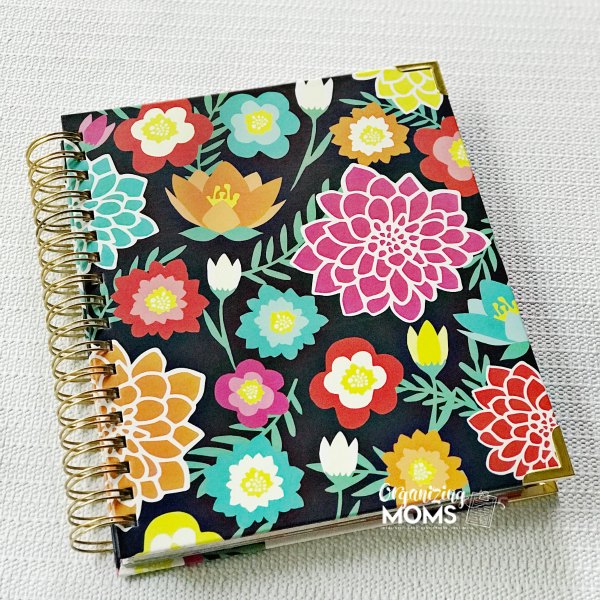 Review of the Living Well Planner. The unboxing video shows what's included in this beautiful planner.