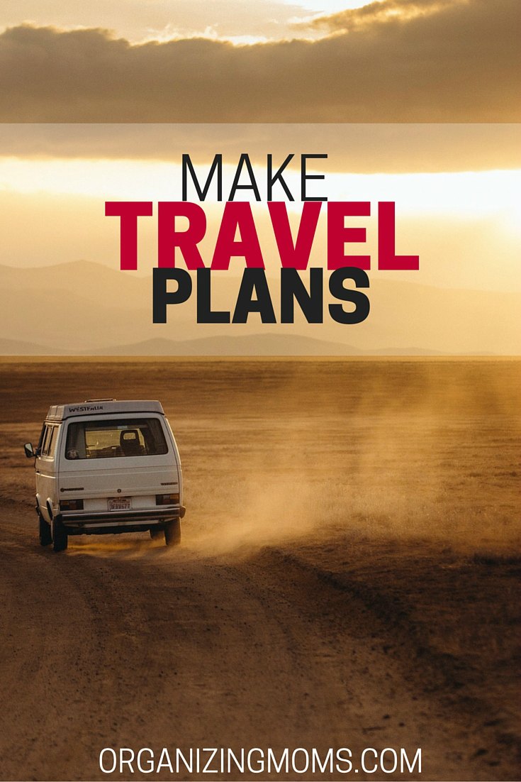Get organized by making travel plans for the holidays. Get ready to enjoy the holiday season!